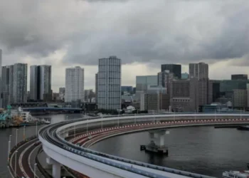 7.6 Magnitude Earthquake Strikes Off Japan Coast, Several Injured; Tsunami Warning Issued