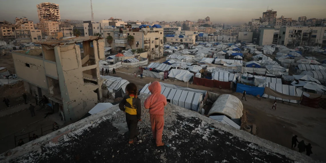 Reuniting With Family in Gaza During the Break Between Bombings