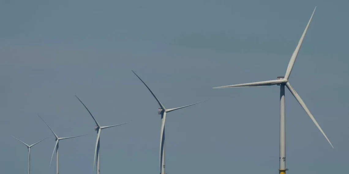 Fourth wind farm blocked by Trump is allowed to resume construction