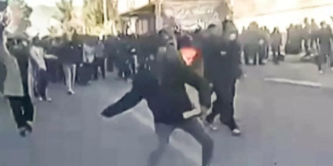 Iran’s Exiled Crown Prince Thanks Donald Trump For Offering To ‘Rescue’ Iranian Protesters