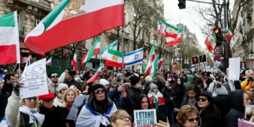 Death Toll In Iran Unrest Crosses 500; Exiled Crown Prince Calls For Uprising, Trump Weighs Options