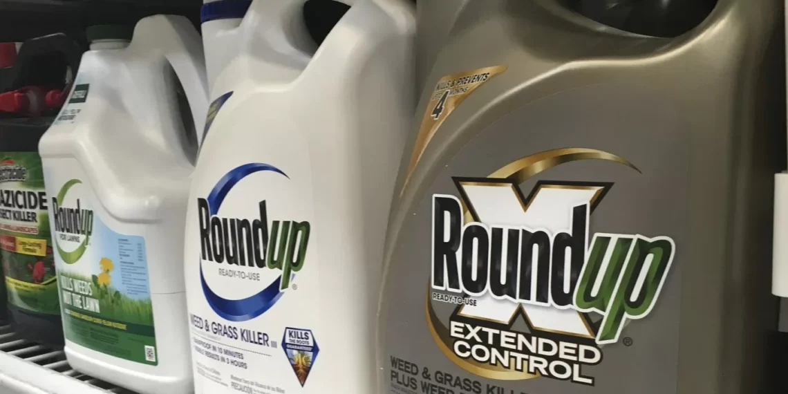 Trump seeks to boost controversial herbicide glyphosate, drawing MAHA ire