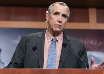 Reconciliation bill subsidizes fossil fuels by $3.5B each year, Democratic report finds